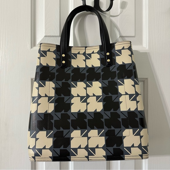 NWT Orla Kiely Sycamore leaf printed willow tote - Picture 2 of 5